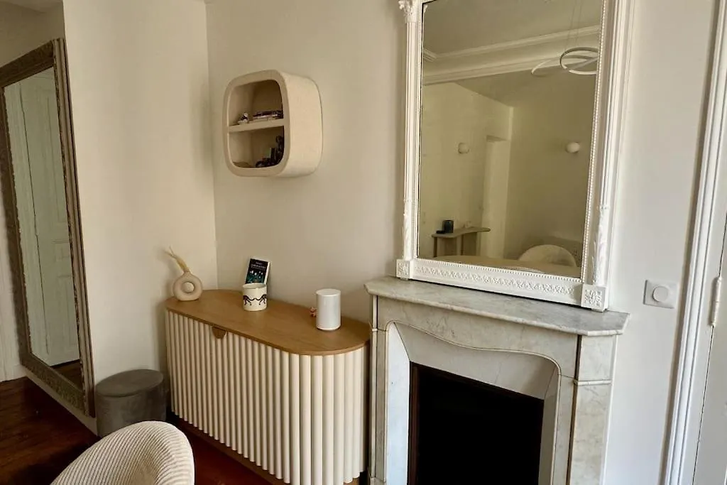 Apartment Elegant & Bright Close To Canal Saint-martin Paris