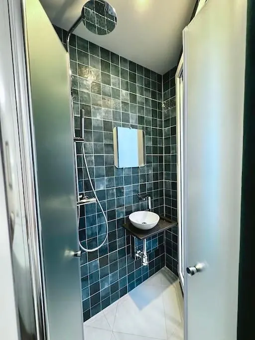 Apartment Elegant & Bright Close To Canal Saint-martin Paris