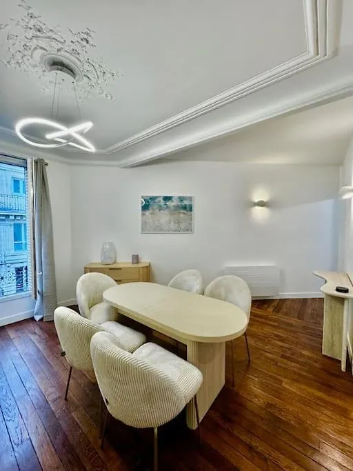 Elegant & Bright Close To Canal Saint-martin * Paris